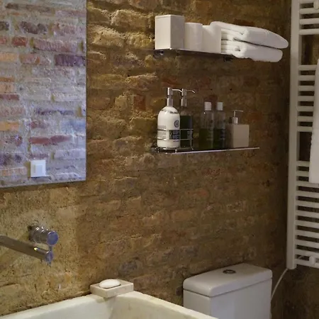 Onyar Rambla De La Llibertat 27 *