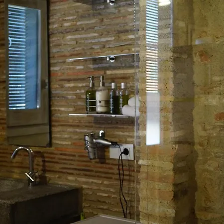 Onyar Rambla De La Llibertat 27 * Gérone